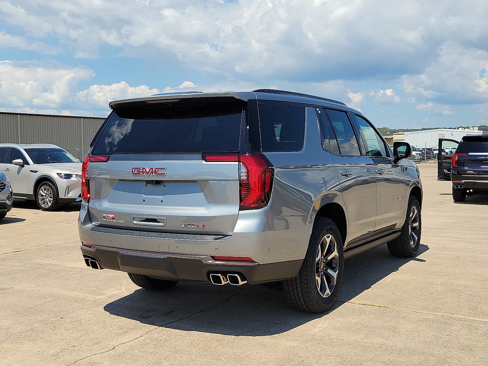 2025 GMC Yukon AT4 Ultimate