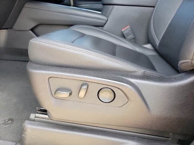 2025 Chevrolet Suburban LT
