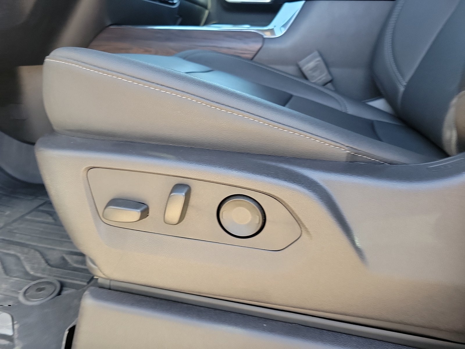 2024 GMC Sierra 2500 HD SLT