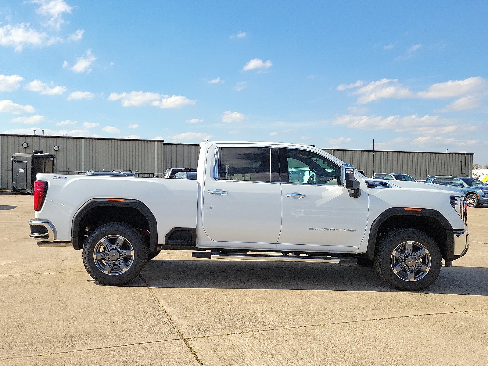 2026 GMC Sierra 2500 HD SLT