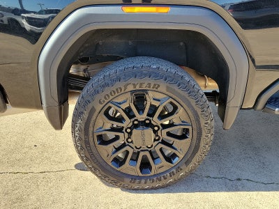 2025 GMC Sierra 2500 HD AT4