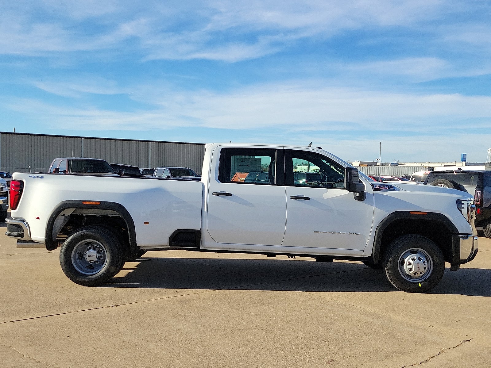 2026 GMC Sierra 3500 HD Pro DRW