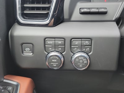 2026 GMC Sierra 3500 HD Denali Ultimate DRW