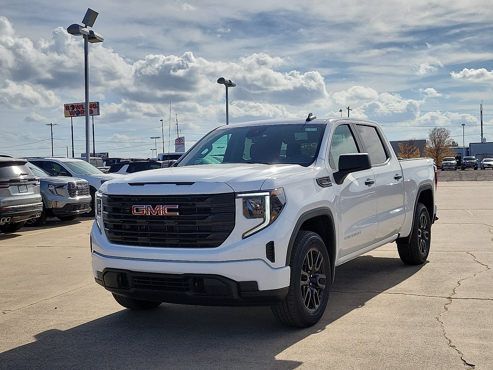 2026 GMC Sierra 1500 Pro