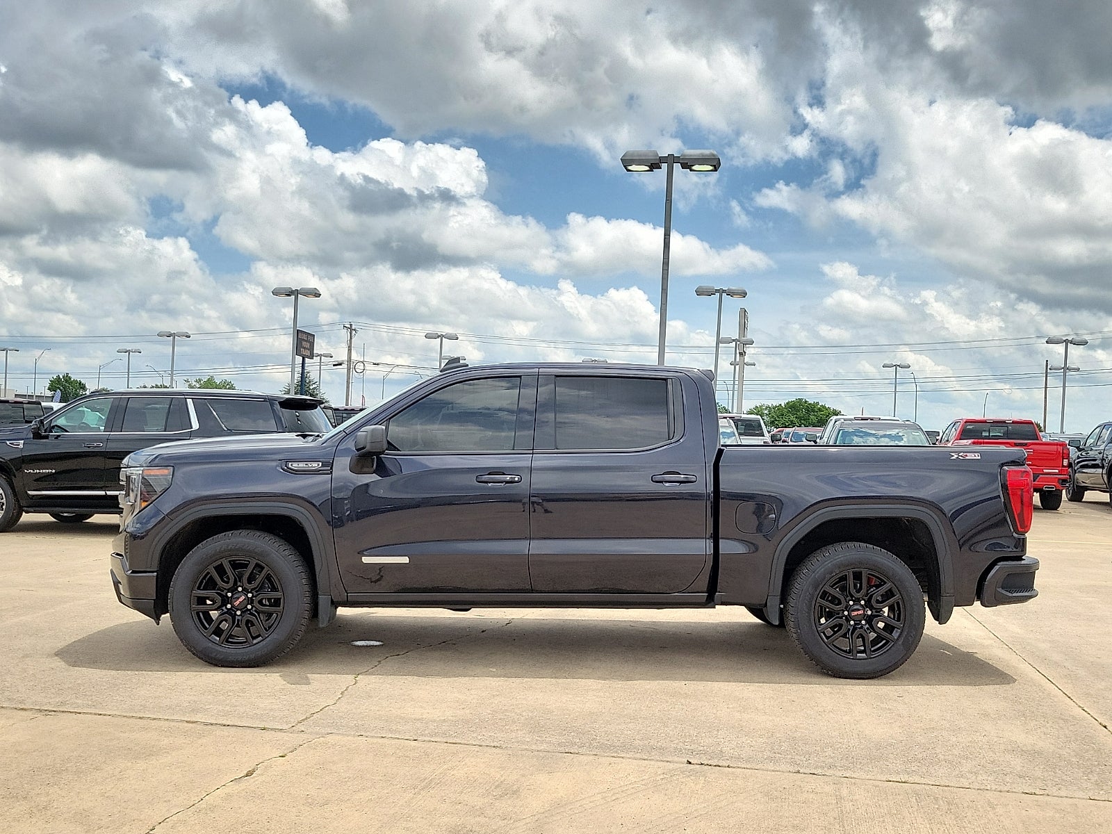 2023 GMC Sierra 1500 Elevation