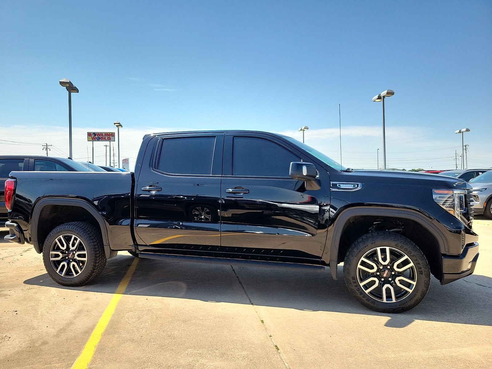 2022 GMC Sierra 1500 AT4