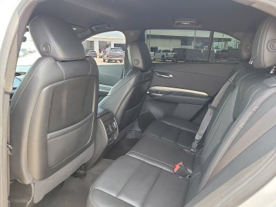 2022 Cadillac XT4 Premium Luxury