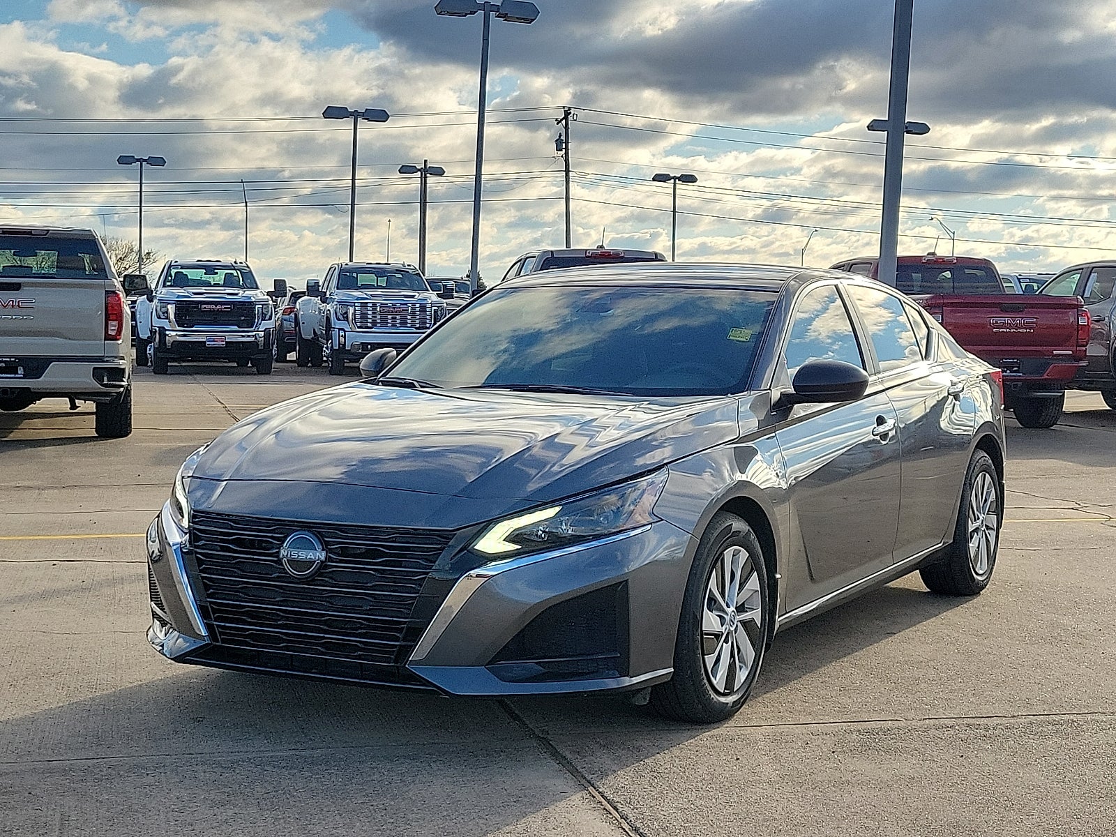 2024 Nissan Altima S FWD