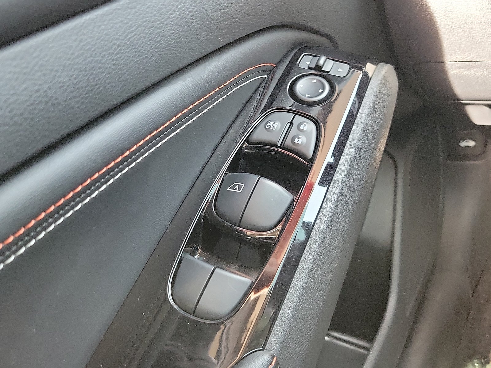 2023 Nissan Altima SR FWD