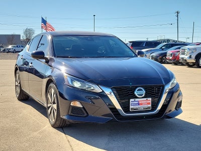 2022 Nissan Altima SV FWD