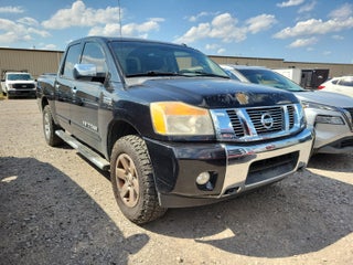 2013 Nissan Titan SV