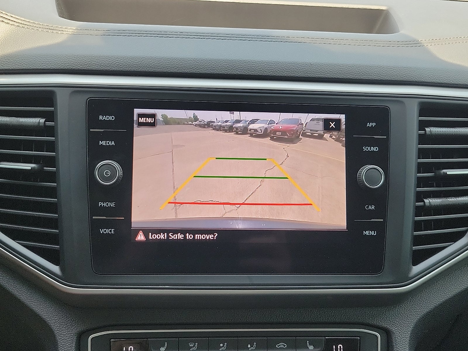 2021 Volkswagen Atlas 3.6L V6 SE w/Technology R-Line