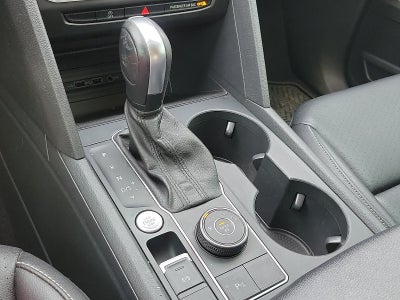 2021 Volkswagen Atlas 3.6L V6 SE w/Technology R-Line