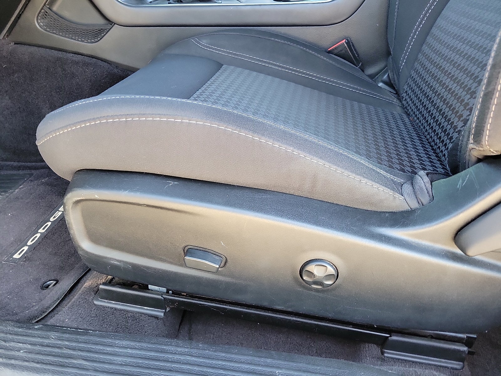 2017 Dodge Challenger R/T