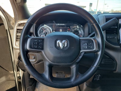 2022 RAM 3500 Tradesman Crew Cab 4x4 8' Box