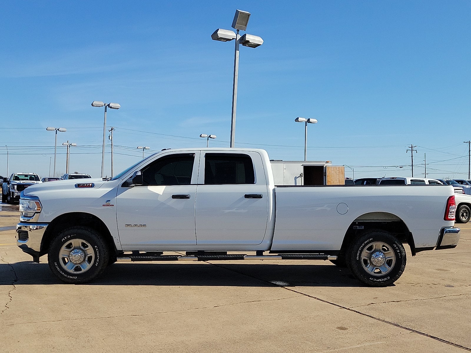 2022 RAM 3500 Tradesman Crew Cab 4x4 8' Box