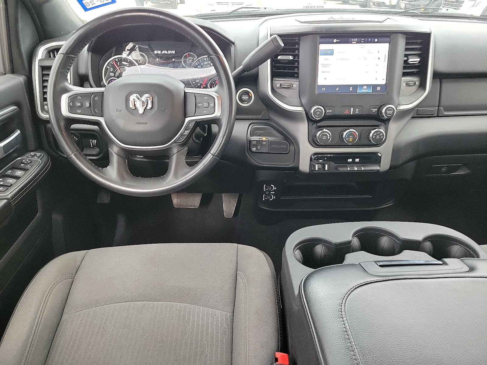 2024 RAM 2500 Big Horn Crew Cab 4x4 6'4" Box