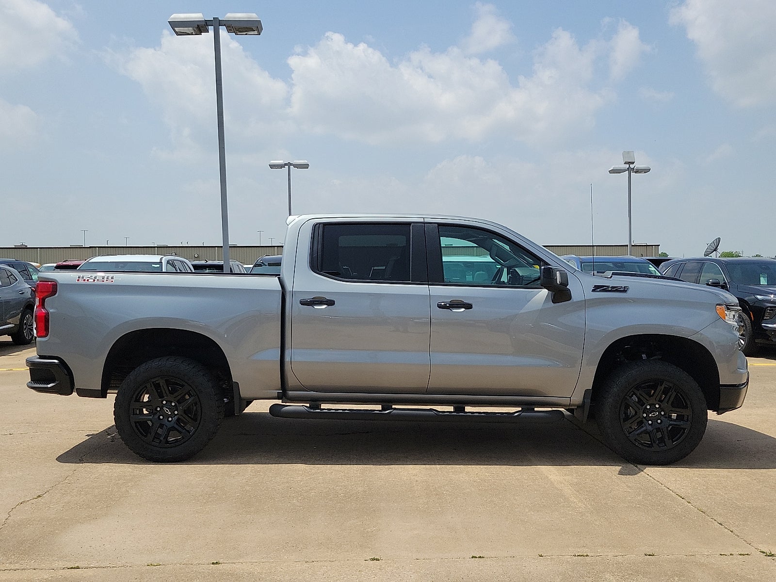 2025 Chevrolet Silverado 1500 LT Trail Boss