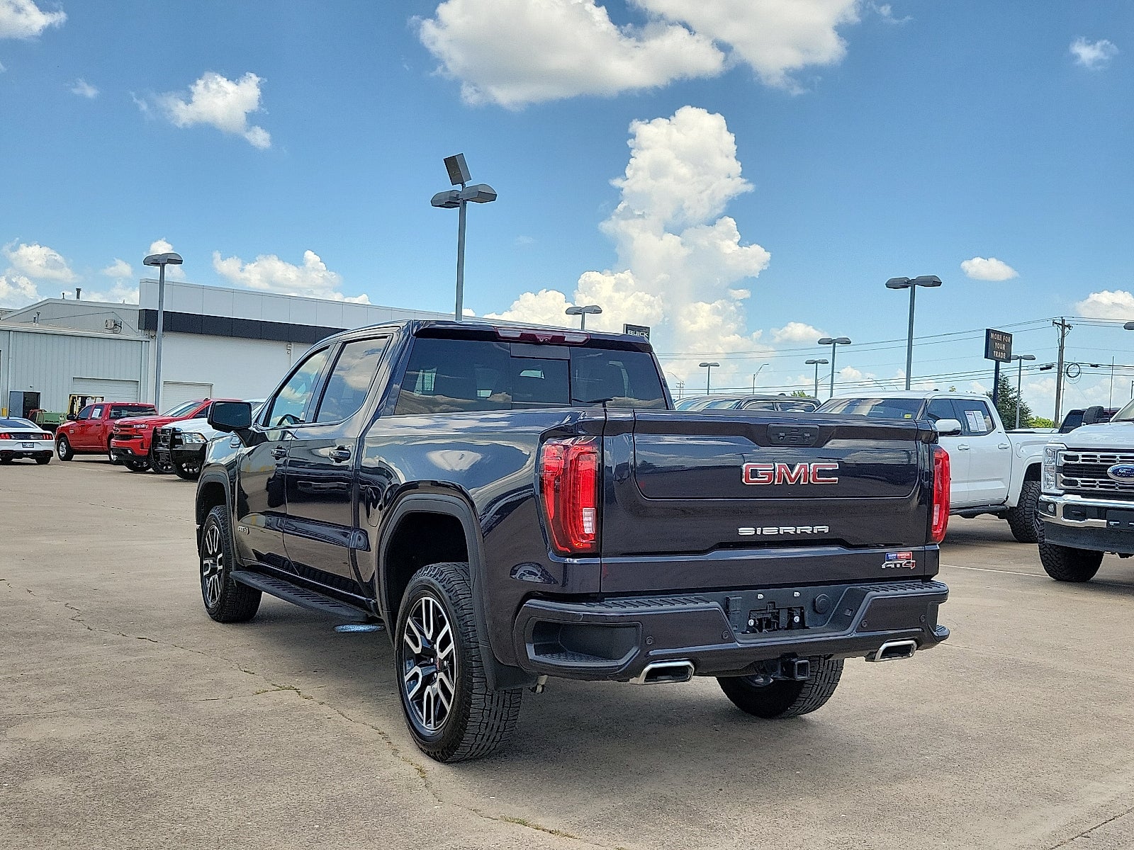 2022 GMC Sierra 1500 AT4
