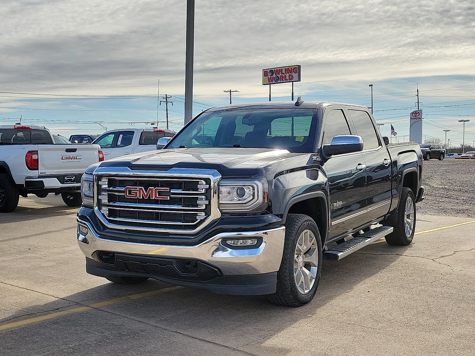 2018 GMC Sierra 1500 SLT