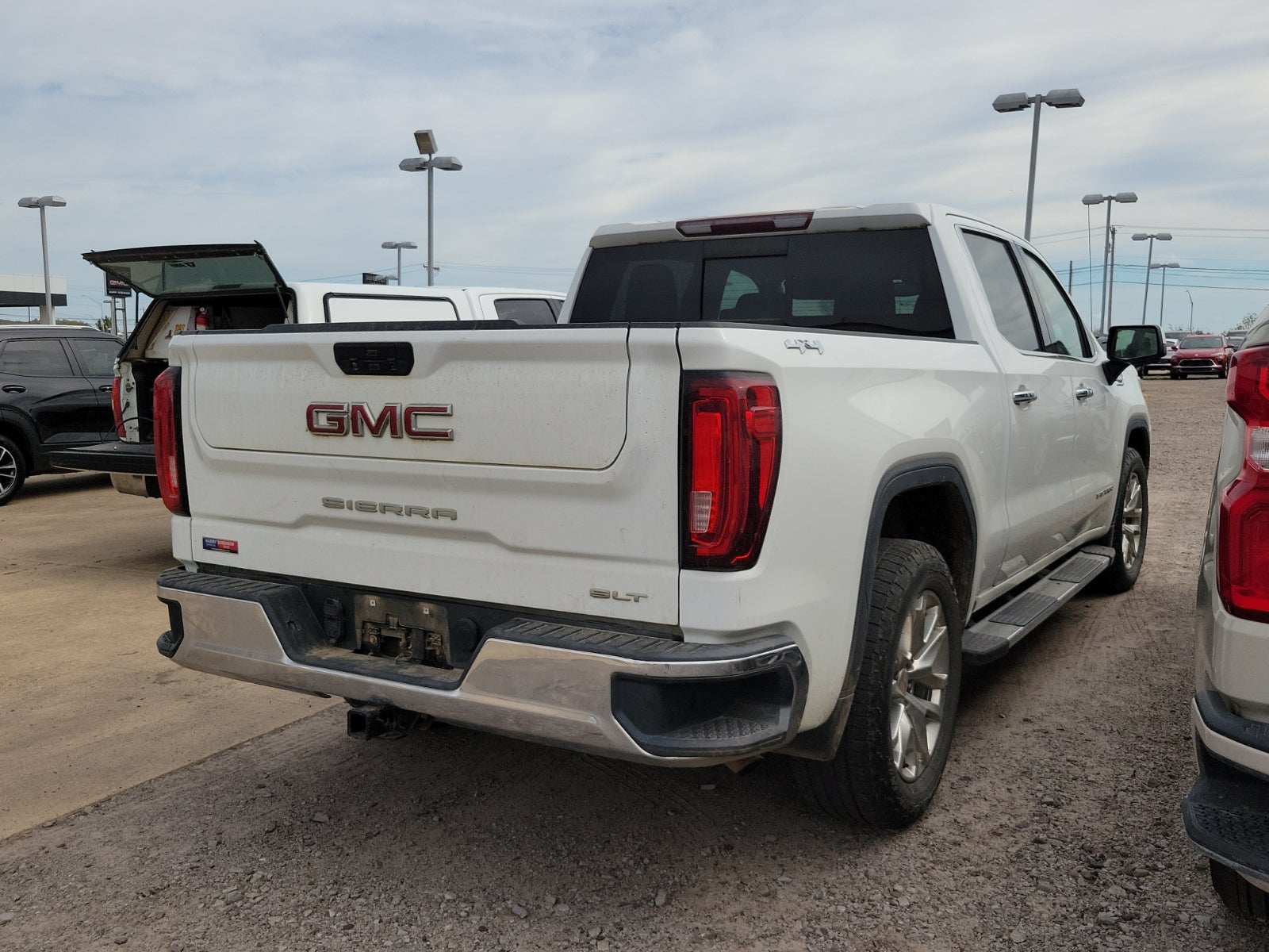 2020 GMC Sierra 1500 SLT