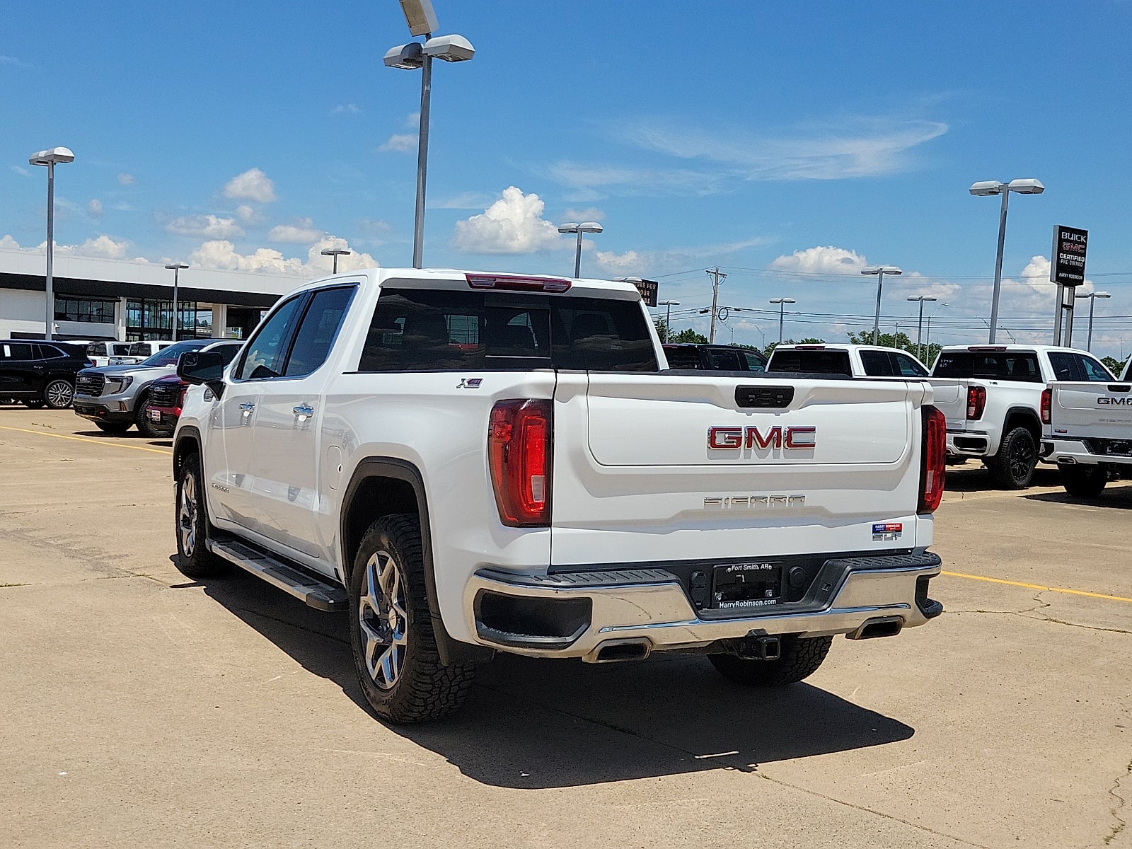 2023 GMC Sierra 1500 SLT