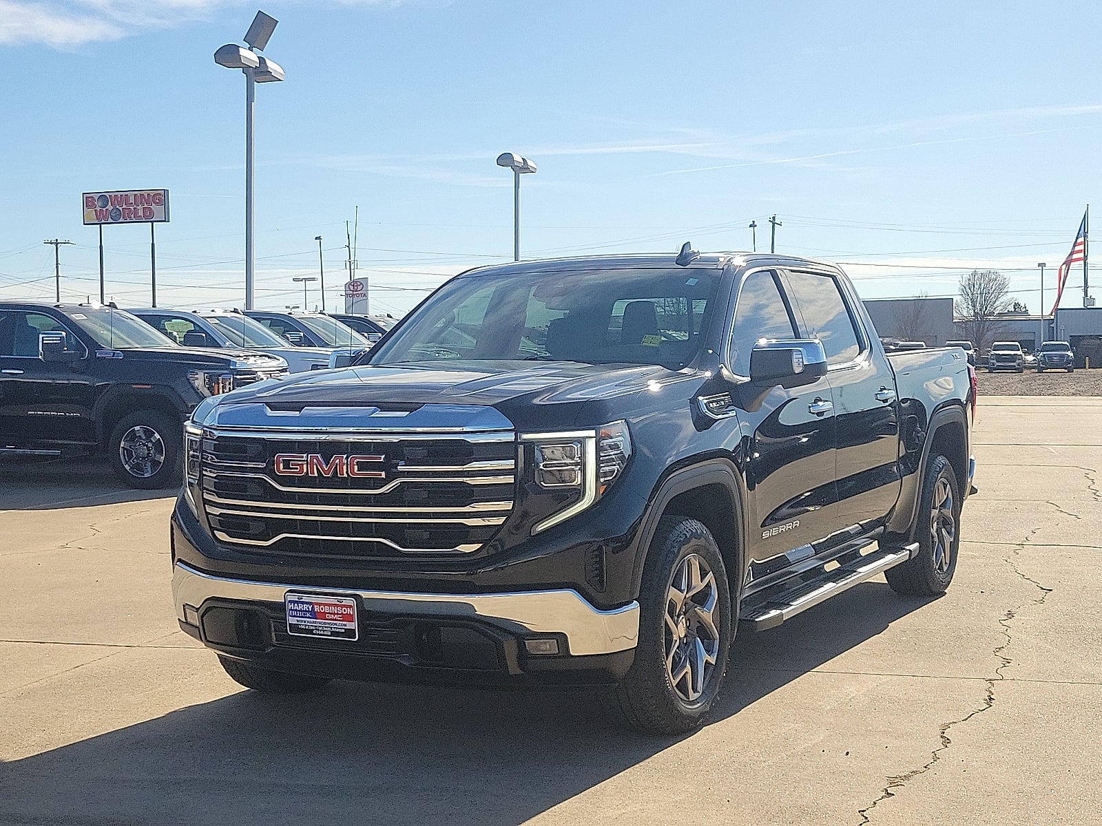 2023 GMC Sierra 1500 SLT