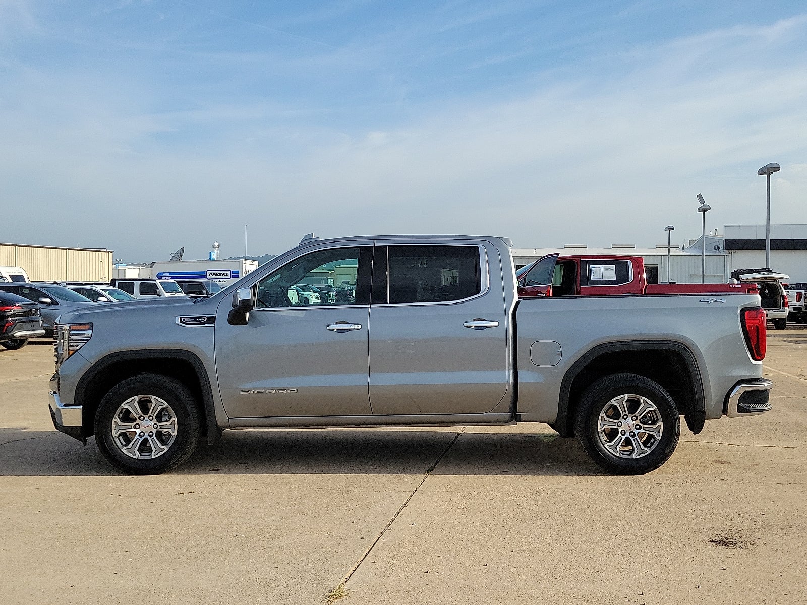 2024 GMC Sierra 1500 SLT