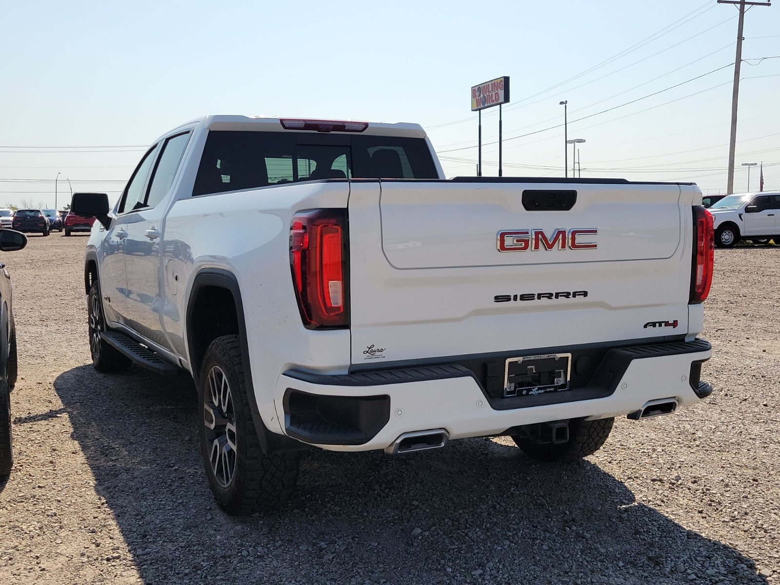 2025 GMC Sierra 1500 AT4