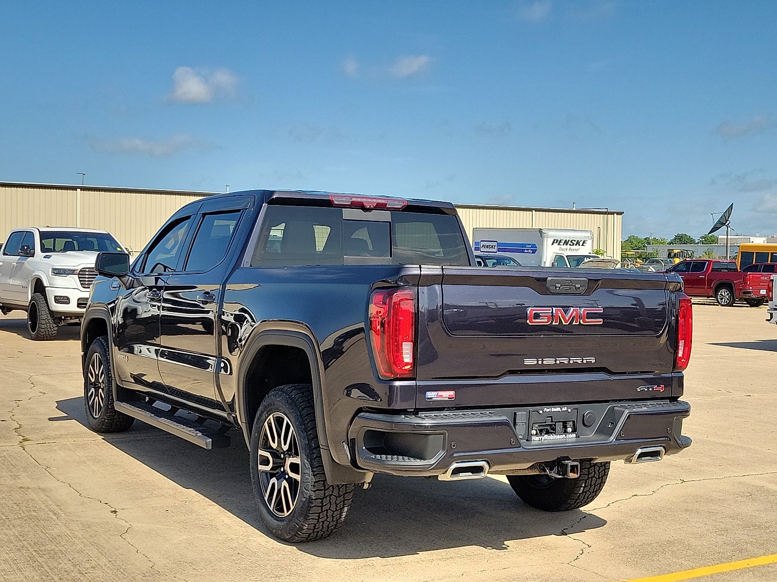 2022 GMC Sierra 1500 AT4