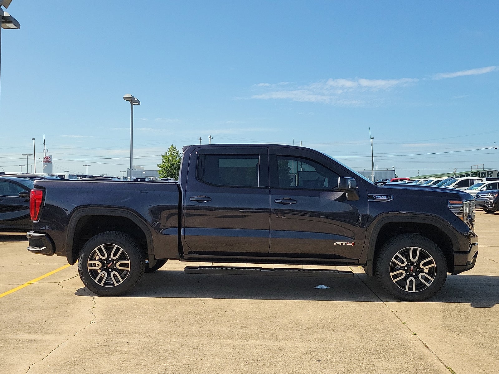 2022 GMC Sierra 1500 AT4