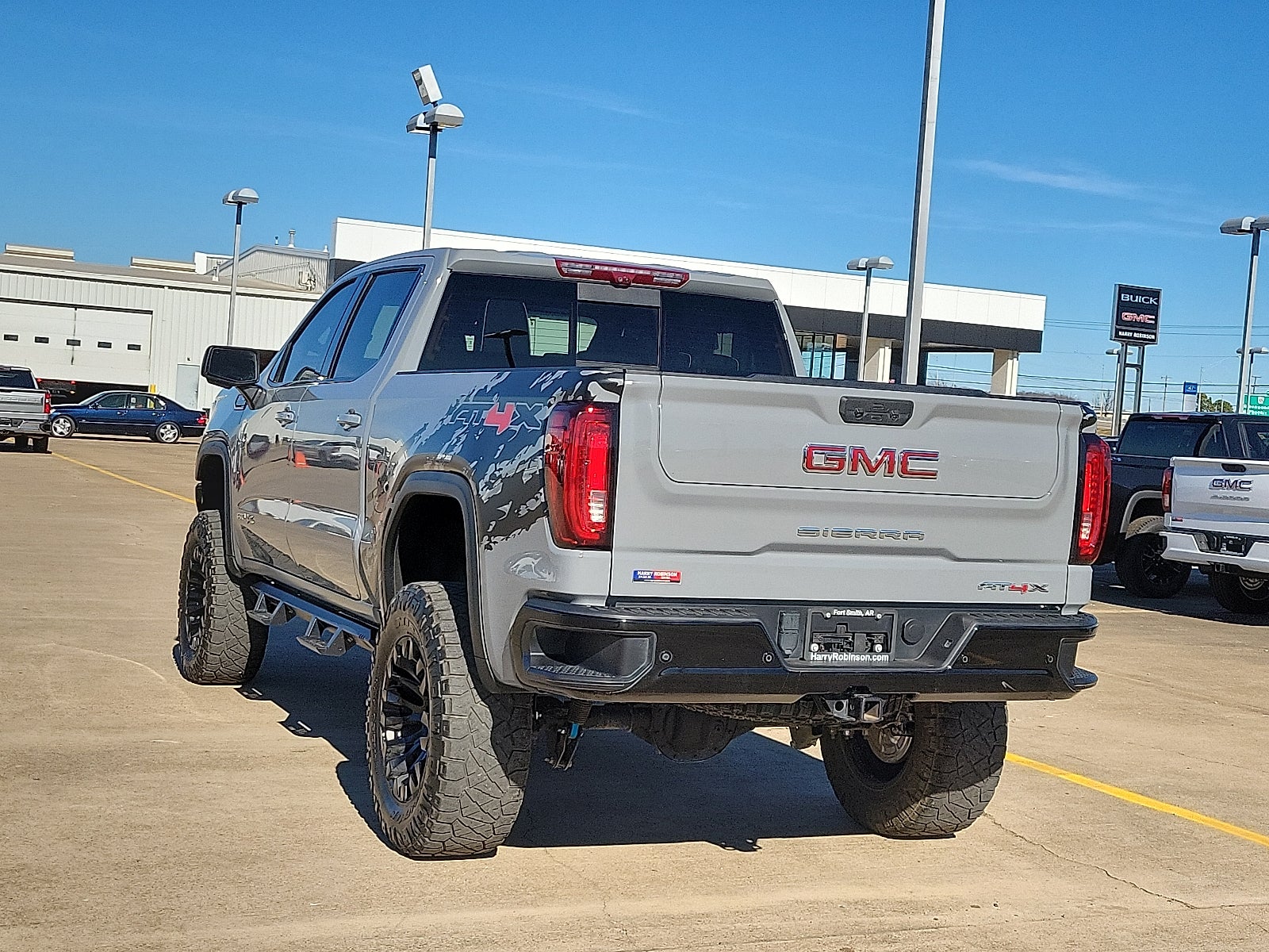 2024 GMC Sierra 1500 AT4X