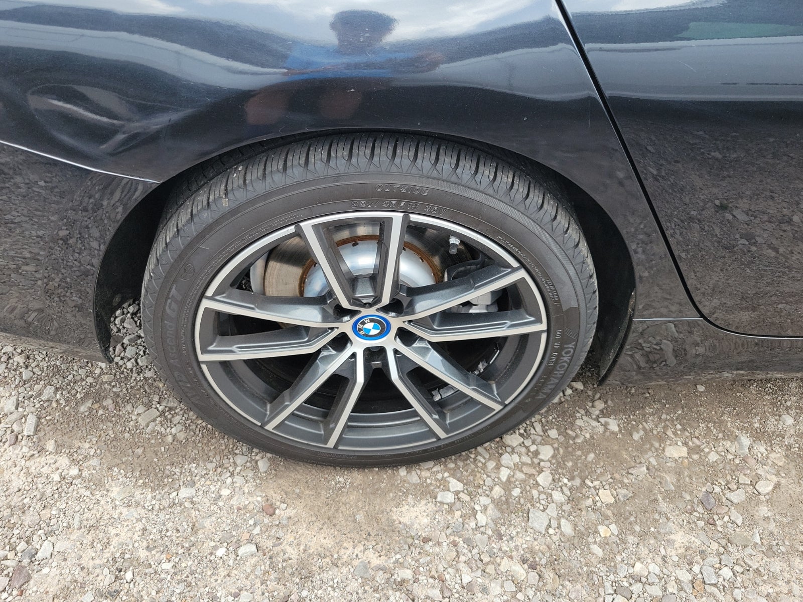 2022 BMW 330e 330e