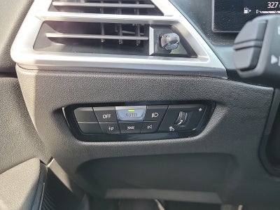 2025 BMW 3 Series 330i xDrive