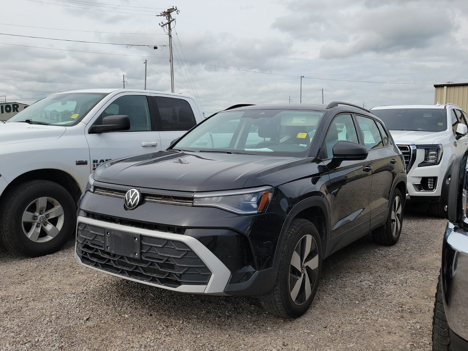 2025 Volkswagen Taos S