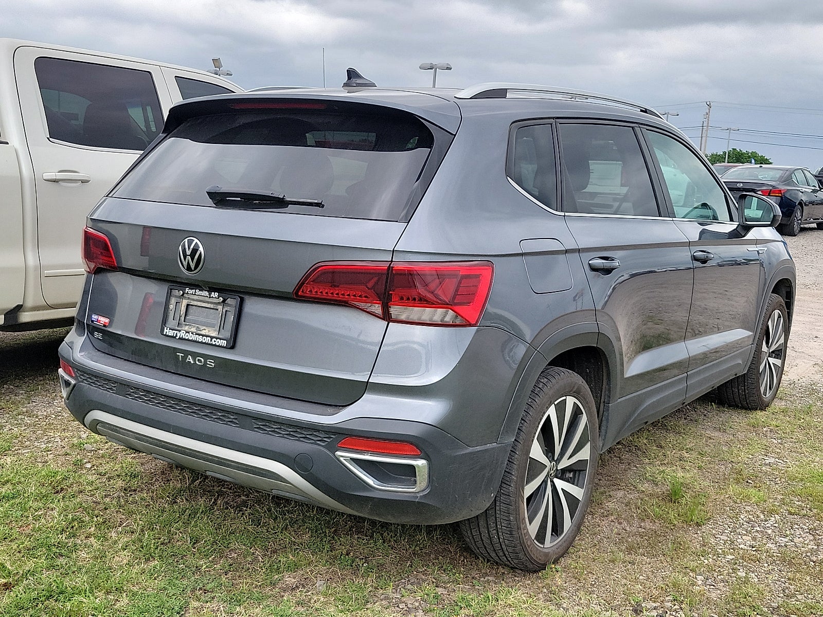 2023 Volkswagen Taos SE