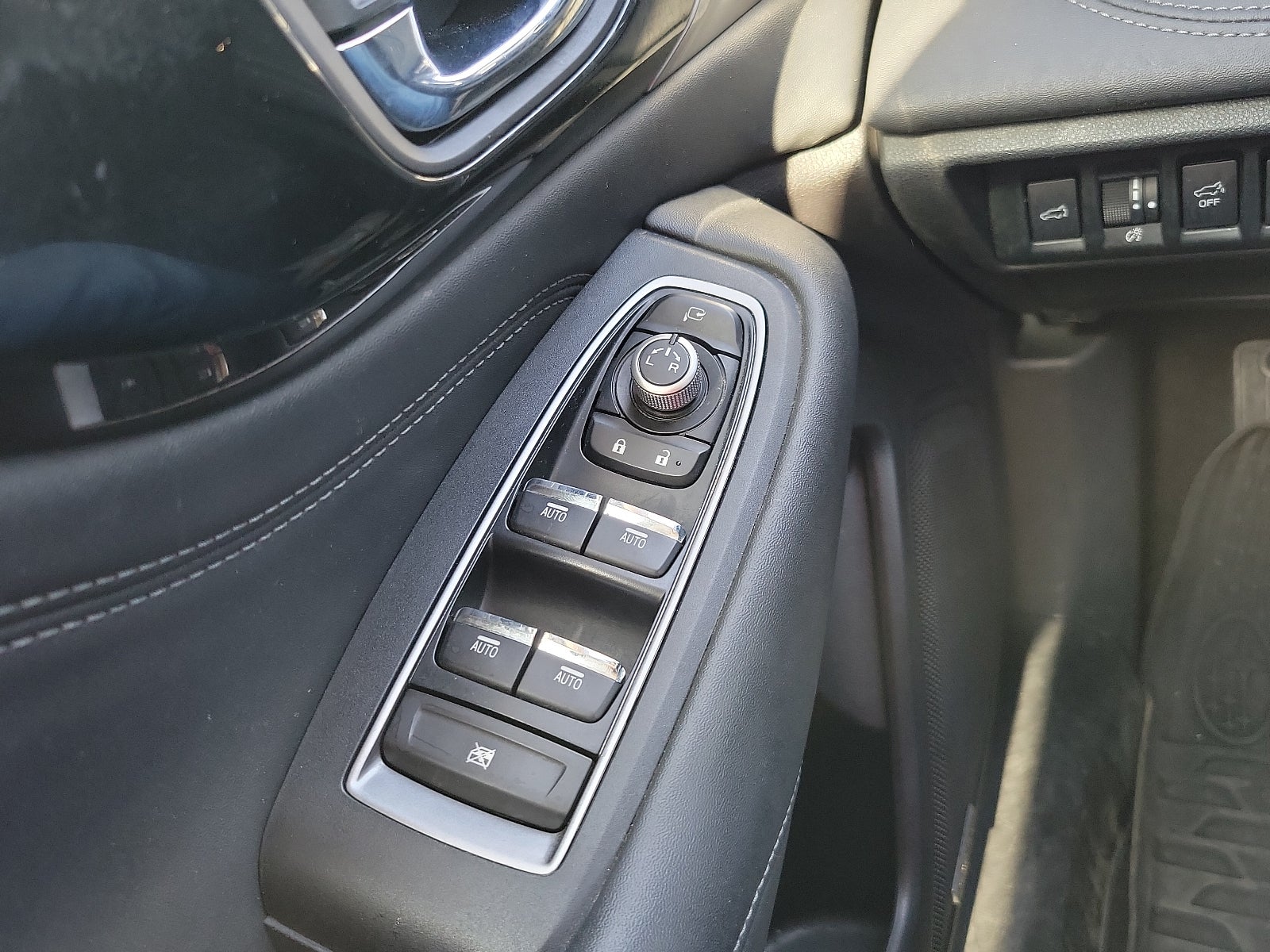 2023 Subaru Outback Touring