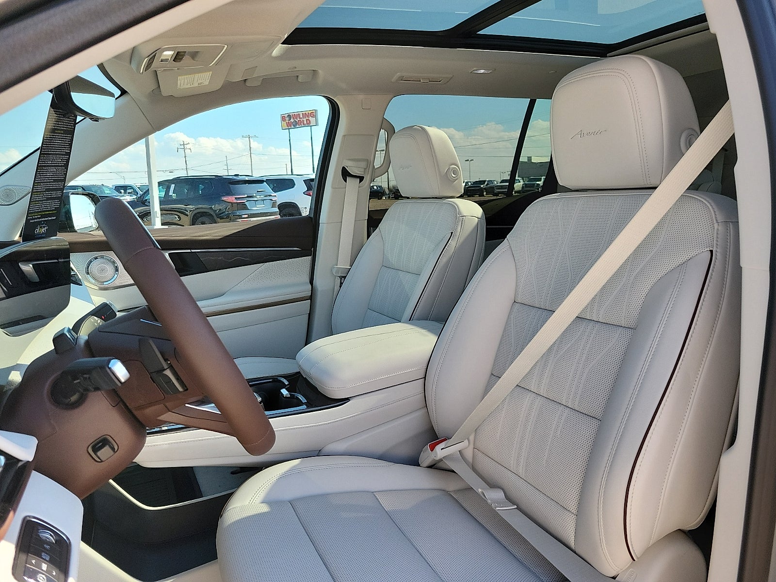 2026 Buick Enclave Avenir