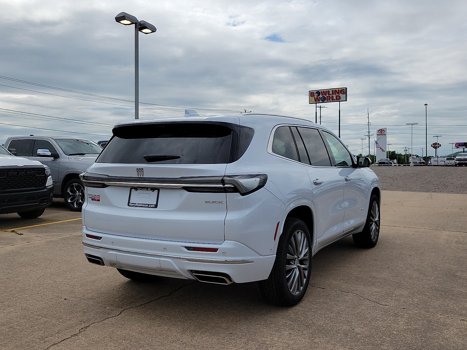 2026 Buick Enclave Avenir