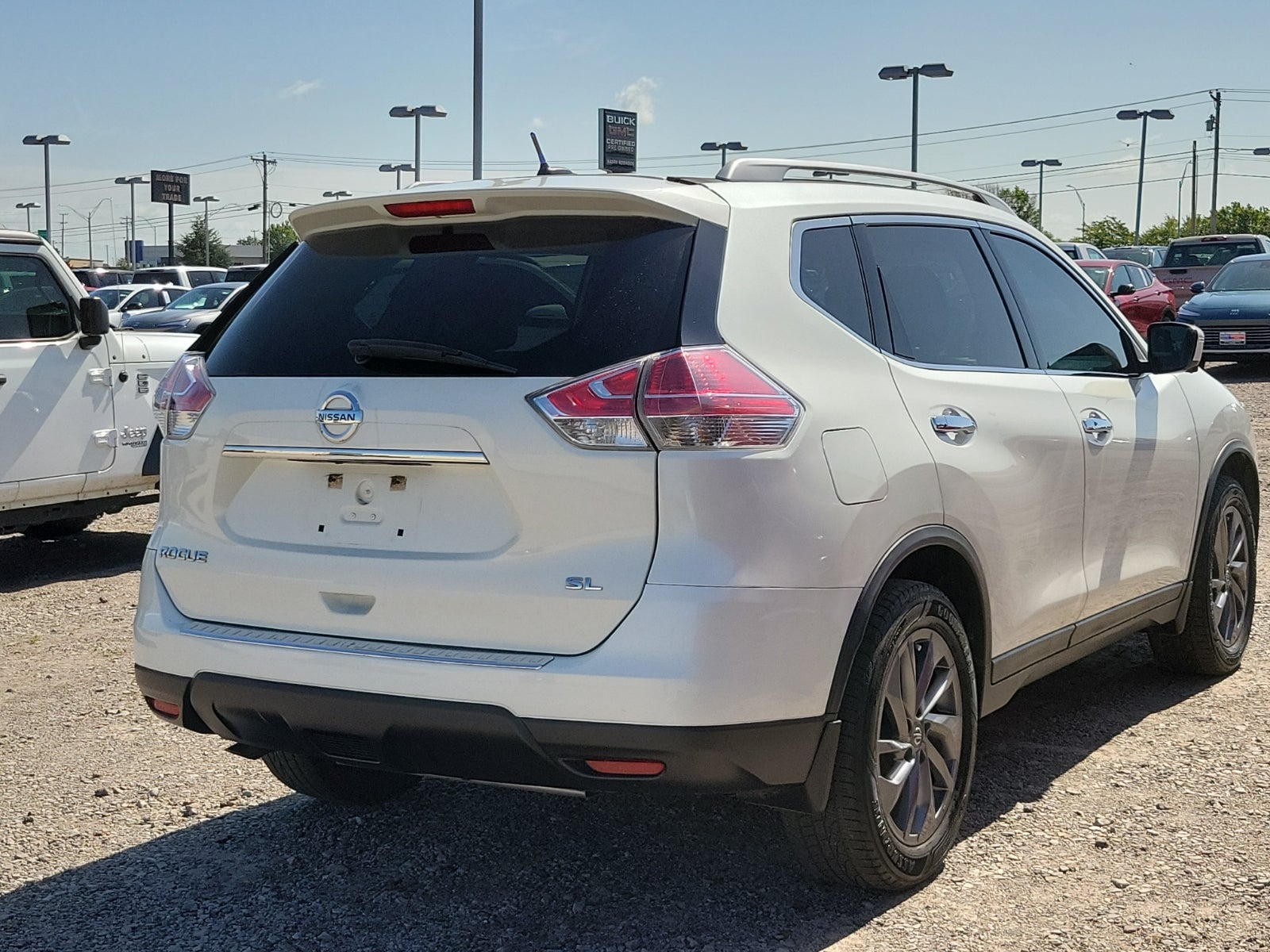 2016 Nissan Rogue SL