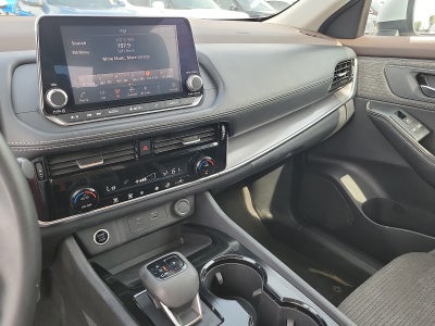 2021 Nissan Rogue SV FWD