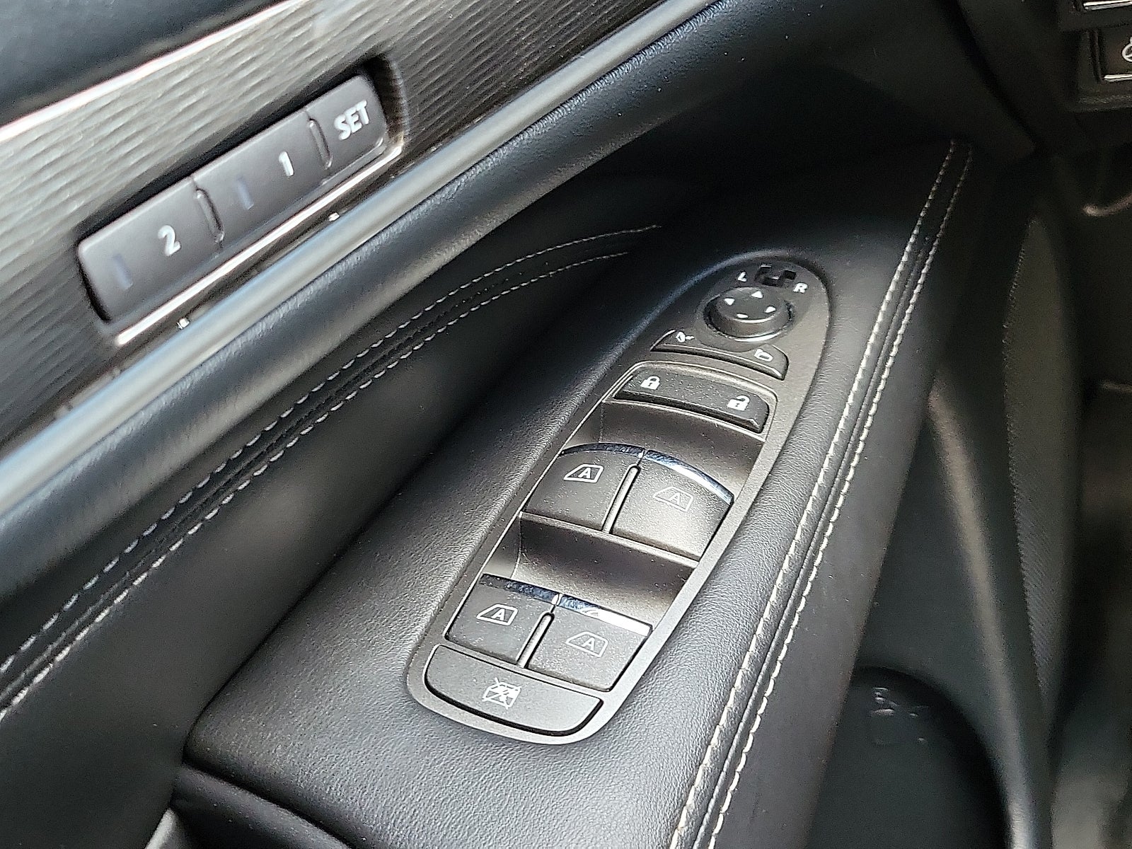 2020 INFINITI QX60 LUXE