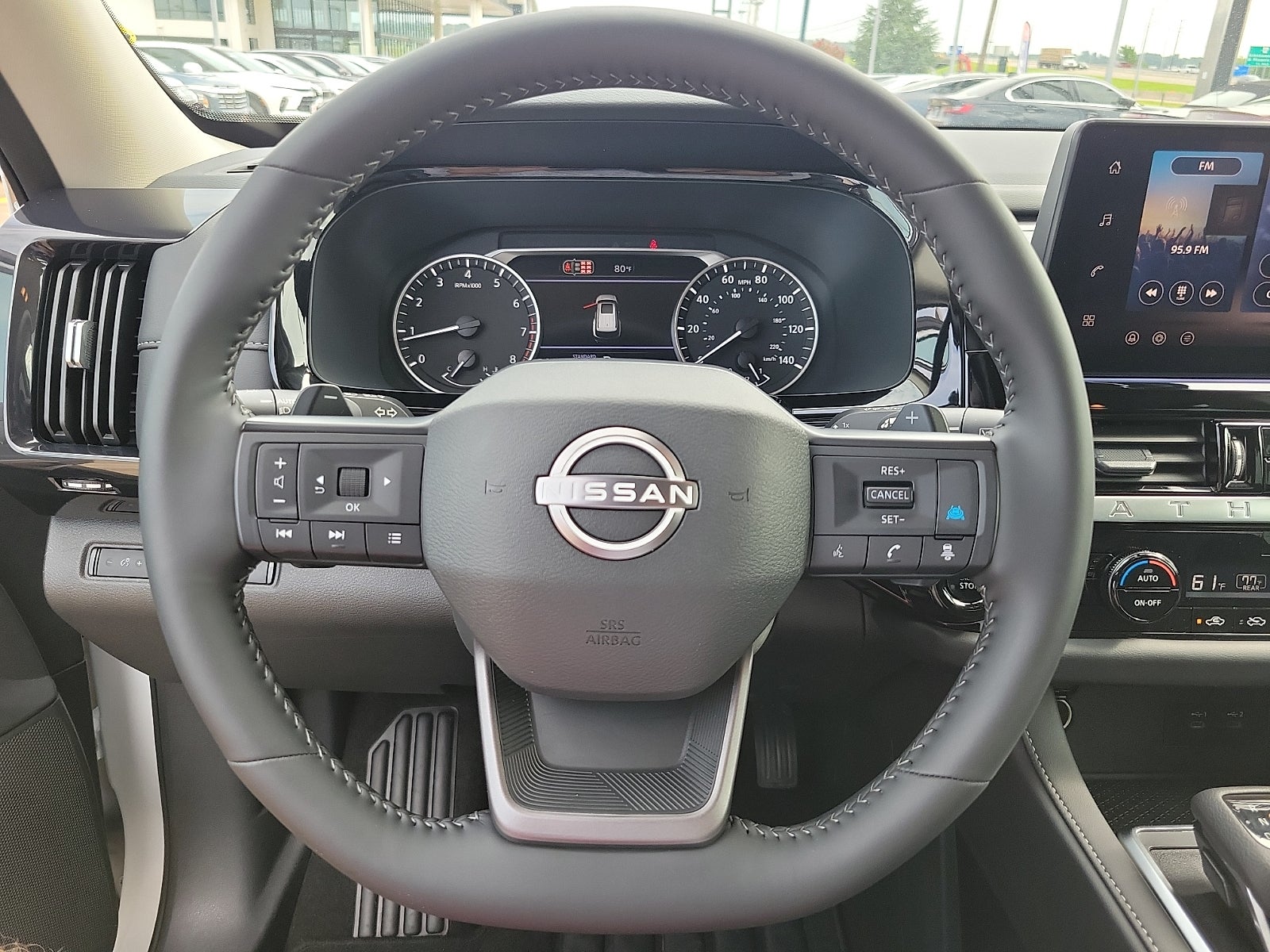 2026 Nissan Pathfinder SV