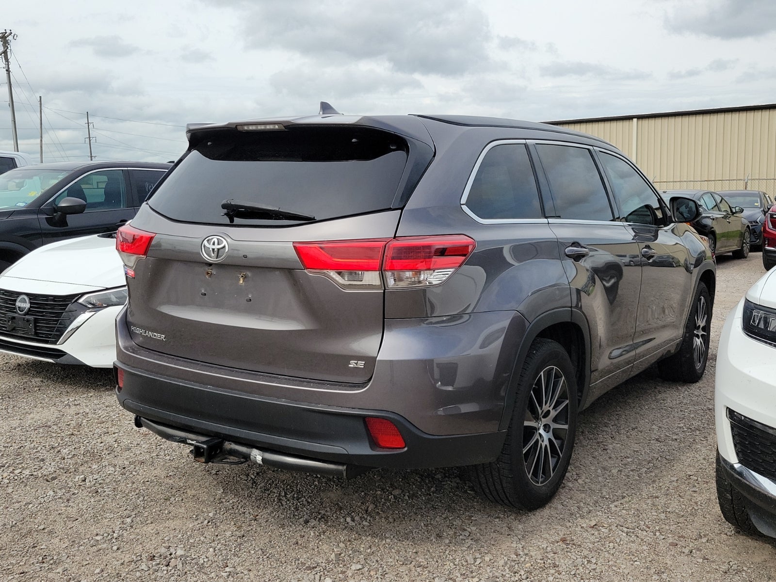 2017 Toyota Highlander SE