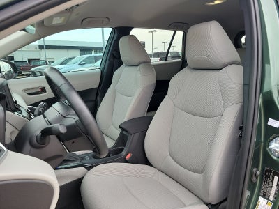 2025 Toyota Corolla Cross LE