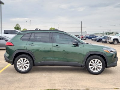 2025 Toyota Corolla Cross LE