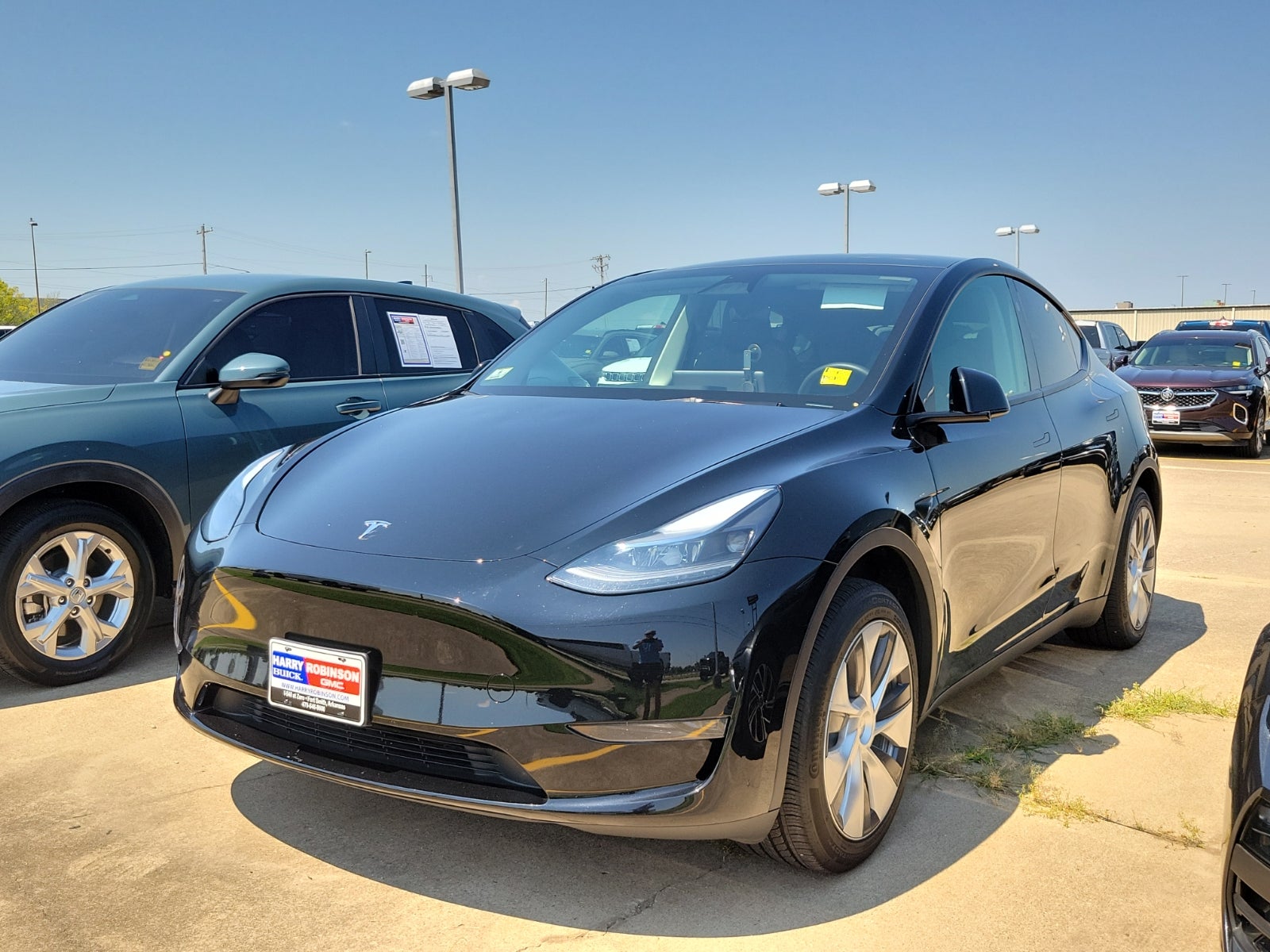 2024 Tesla Model Y LONG RANGE