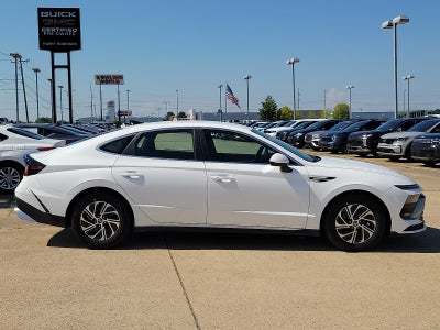 2026 Hyundai Sonata Hybrid Blue