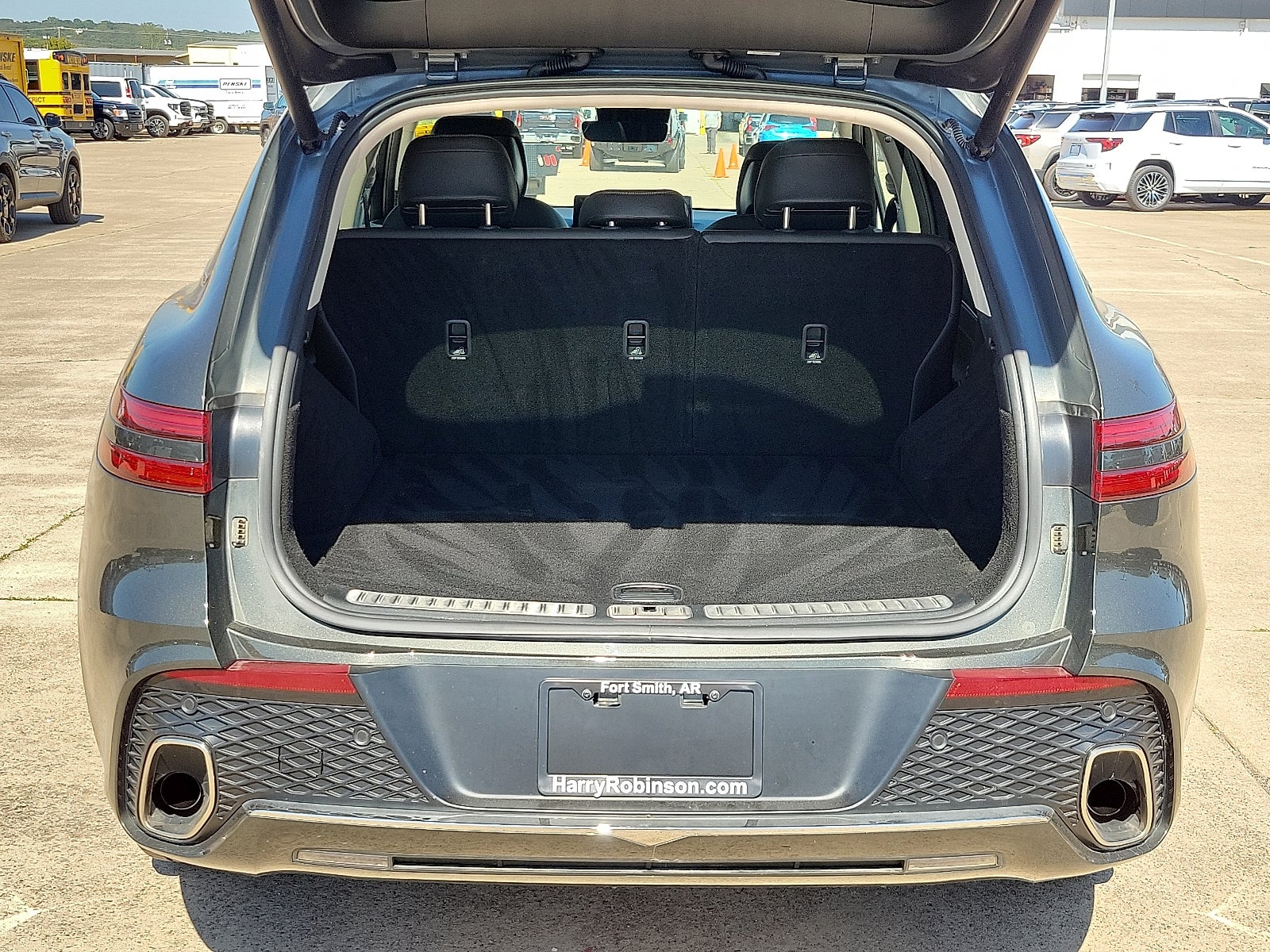 2025 Genesis GV70 2.5T