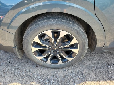 2023 Kia Carnival EX